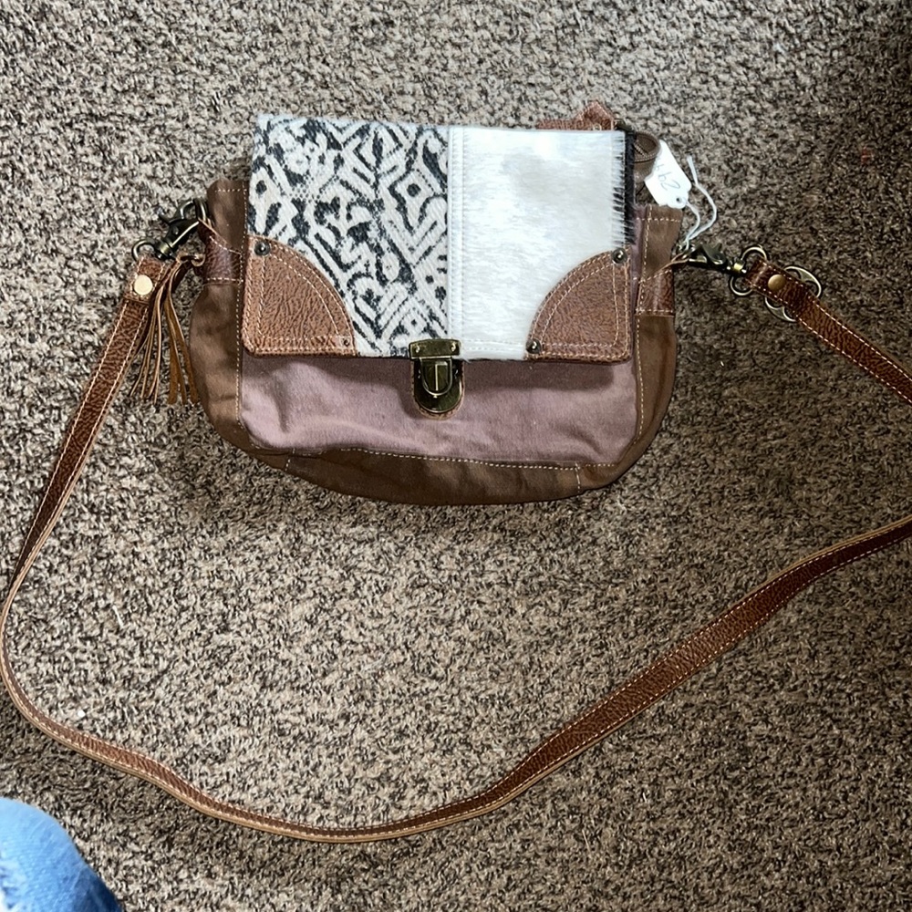 Nwot Myra crossbody